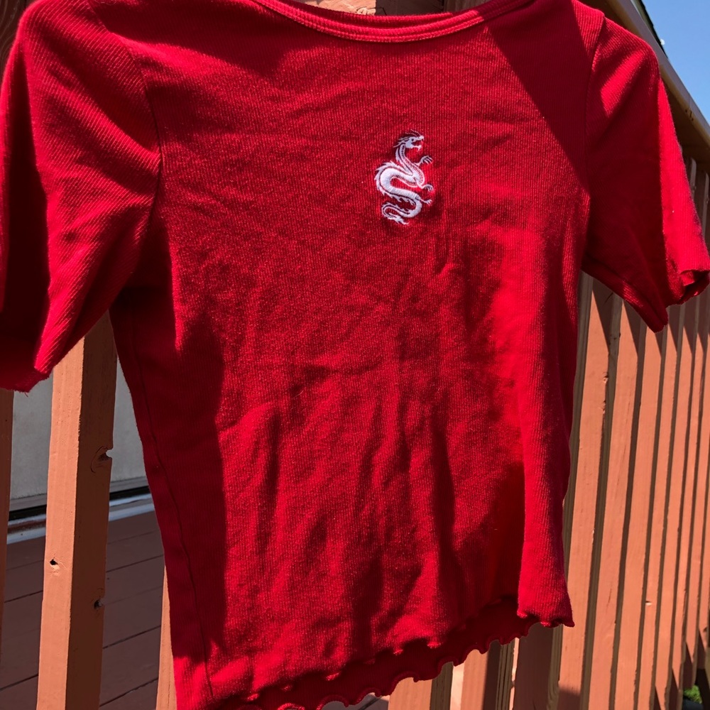red cropped shirt hollister size small